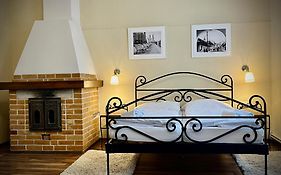 Antonio Old Town Residence